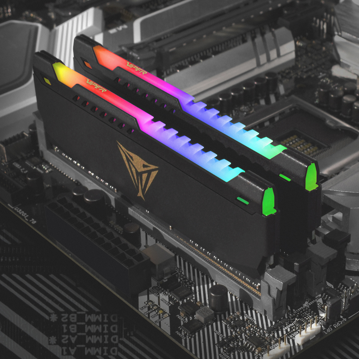 Memoria Ram DDR4 32Gb 3200Mhz Patriot Viper Steel RGB CL18