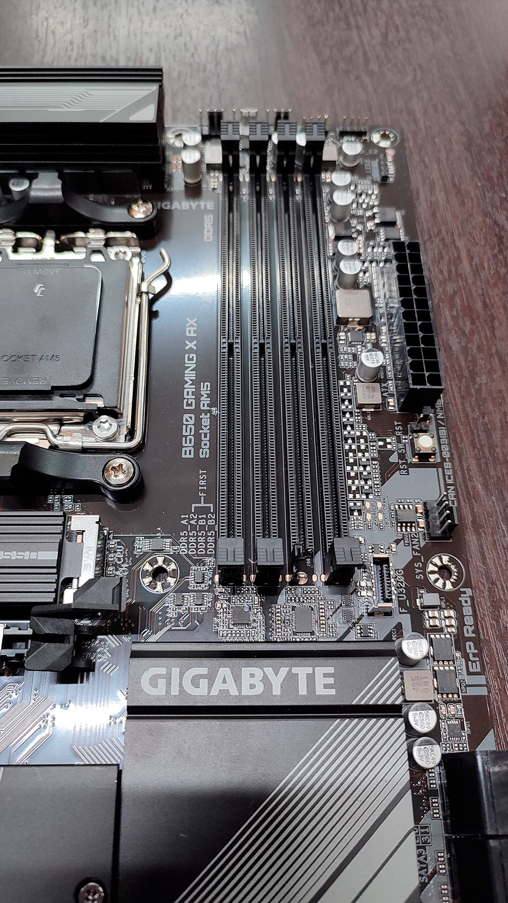 Outlet Motherboard Gigabyte B650 Gaming X AX AM5 DDR5